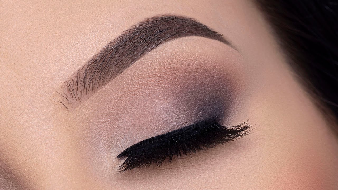 Video thumbnail for Soft Brown Day Time Smokey Eyes Makeup Tutorial