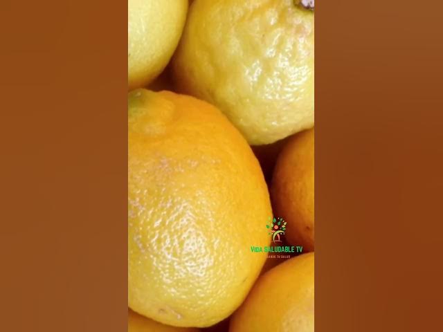 Video thumbnail for PODEROSO JUGO NATURAL | Descubre los beneficios del jugo de zanahoria, manzana y limón.🥕🍏🍋