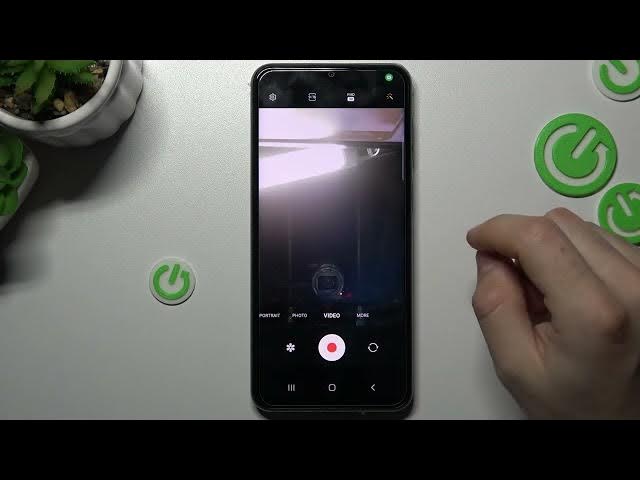 Video thumbnail for How to Turn On Video Stabilization on Samsung Galaxy M33?