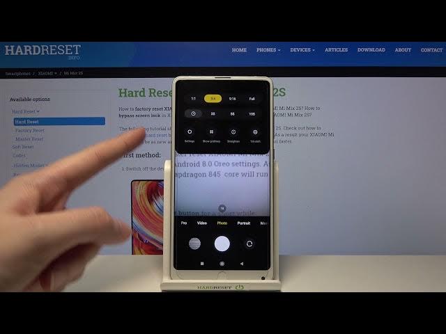 Video thumbnail for How to Take Burst Shot on XIAOMI Mi Mix 2S?