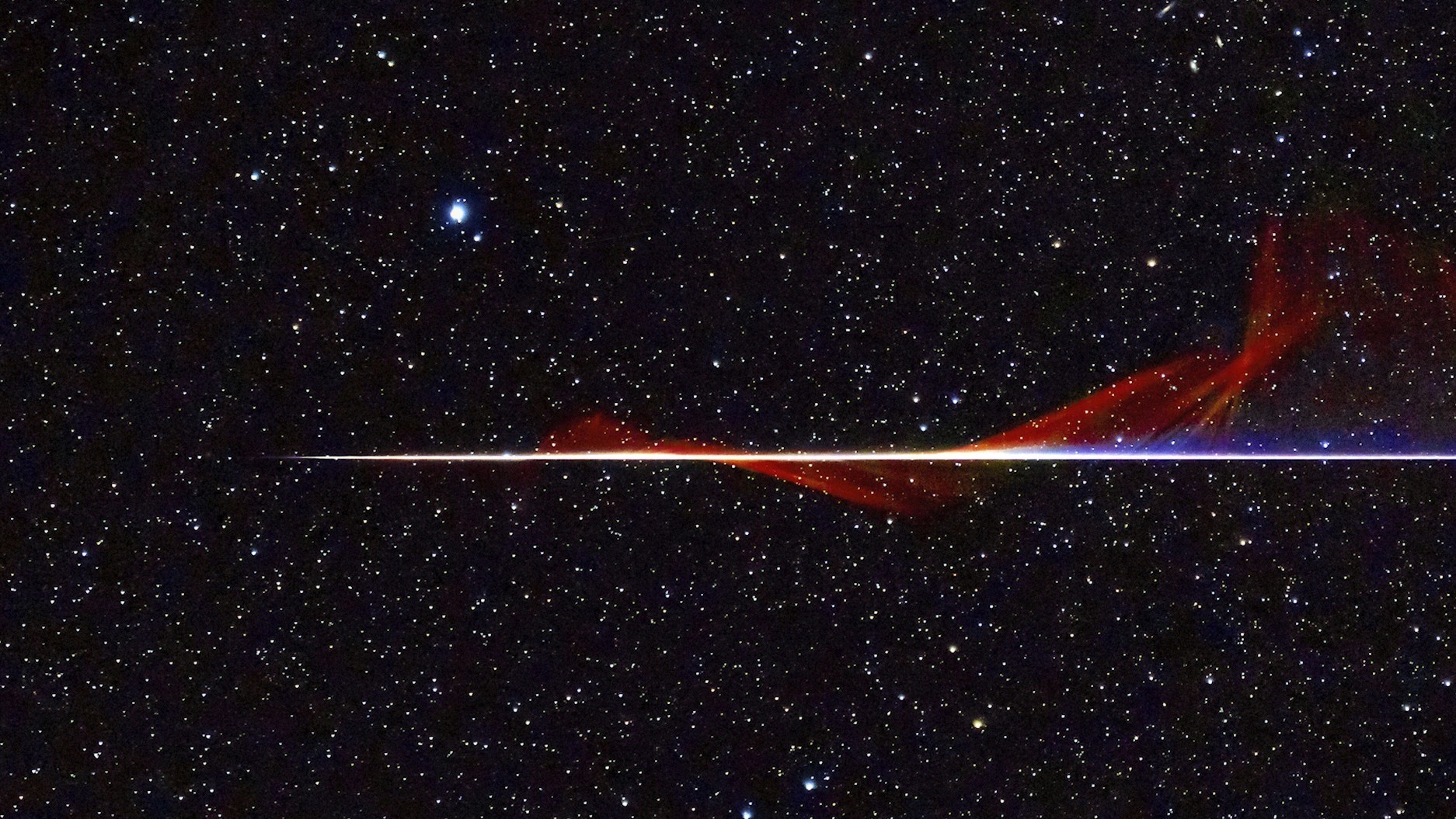 Video thumbnail for A Rare Space Sighting Captured in a Stunning Photo