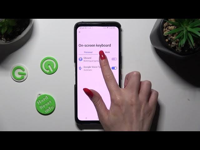Video thumbnail for How to Turn On / Turn Off Automatic Text Correction on ASUS ROG Phone 7