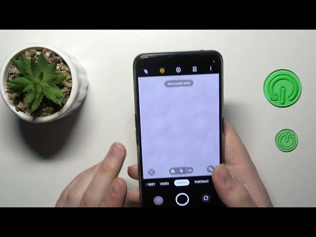 Video thumbnail for How to Set Maximum Camera Zoom on REALME 9 Pro+