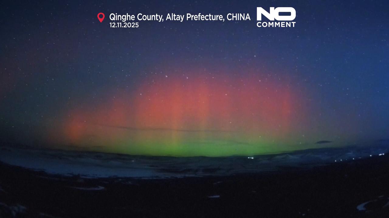 Video thumbnail for Rare auroras light up the sky in northern China
