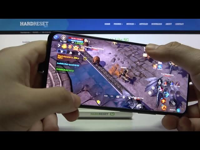 Video thumbnail for Lineage 2 Revolution on Xiaomi Mi 11 Lite 5G – Gaming Abilities Test