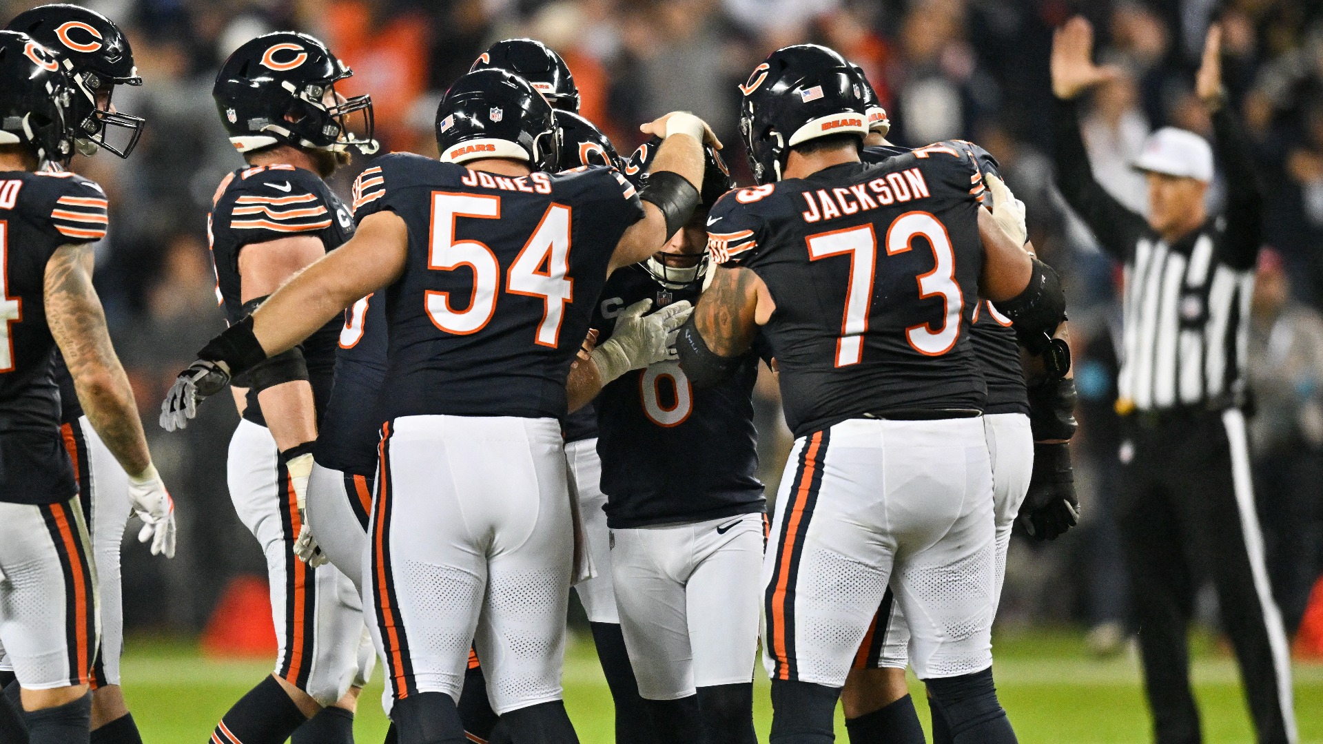 Video thumbnail for Are the Chicago Bears True Super Bowl Contenders in the NFC?