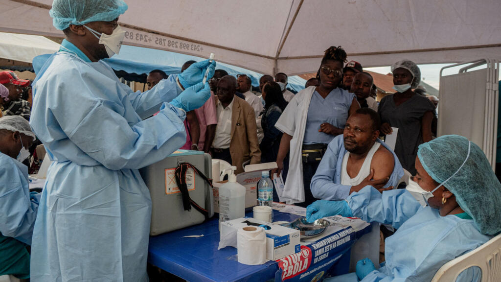 Video thumbnail for Nigeria records its first Ebola case amid rapid regional spread