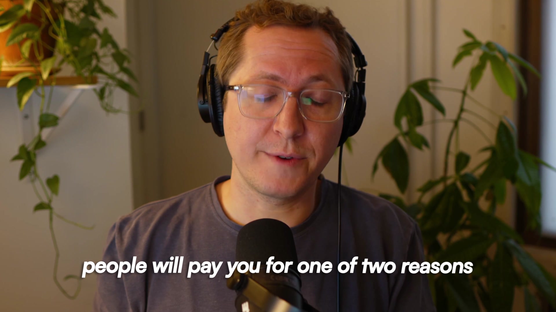 Video thumbnail for He Makes $140k+ Writing About Video Games