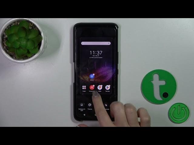 Video thumbnail for How to Turn On / Turn Off the Google Discover Page on ASUS ROG Phone 7