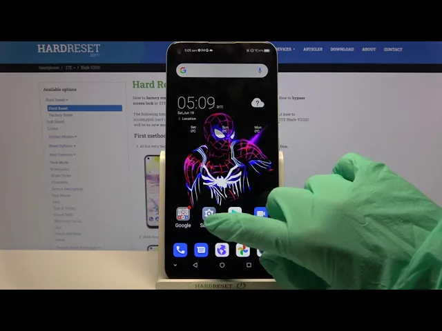 Video thumbnail for How to Manage Font Size on ZTE Blade V2020 – Display Main Settings