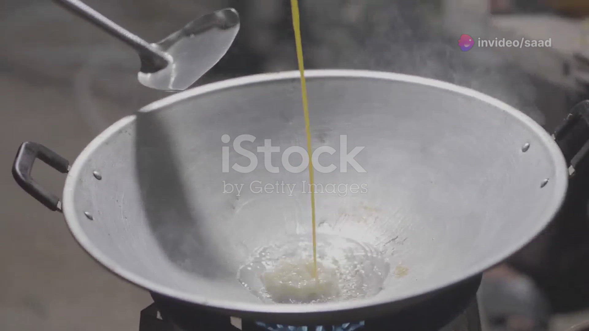 Video thumbnail for How to Make Authentic Chicken Karahi at home