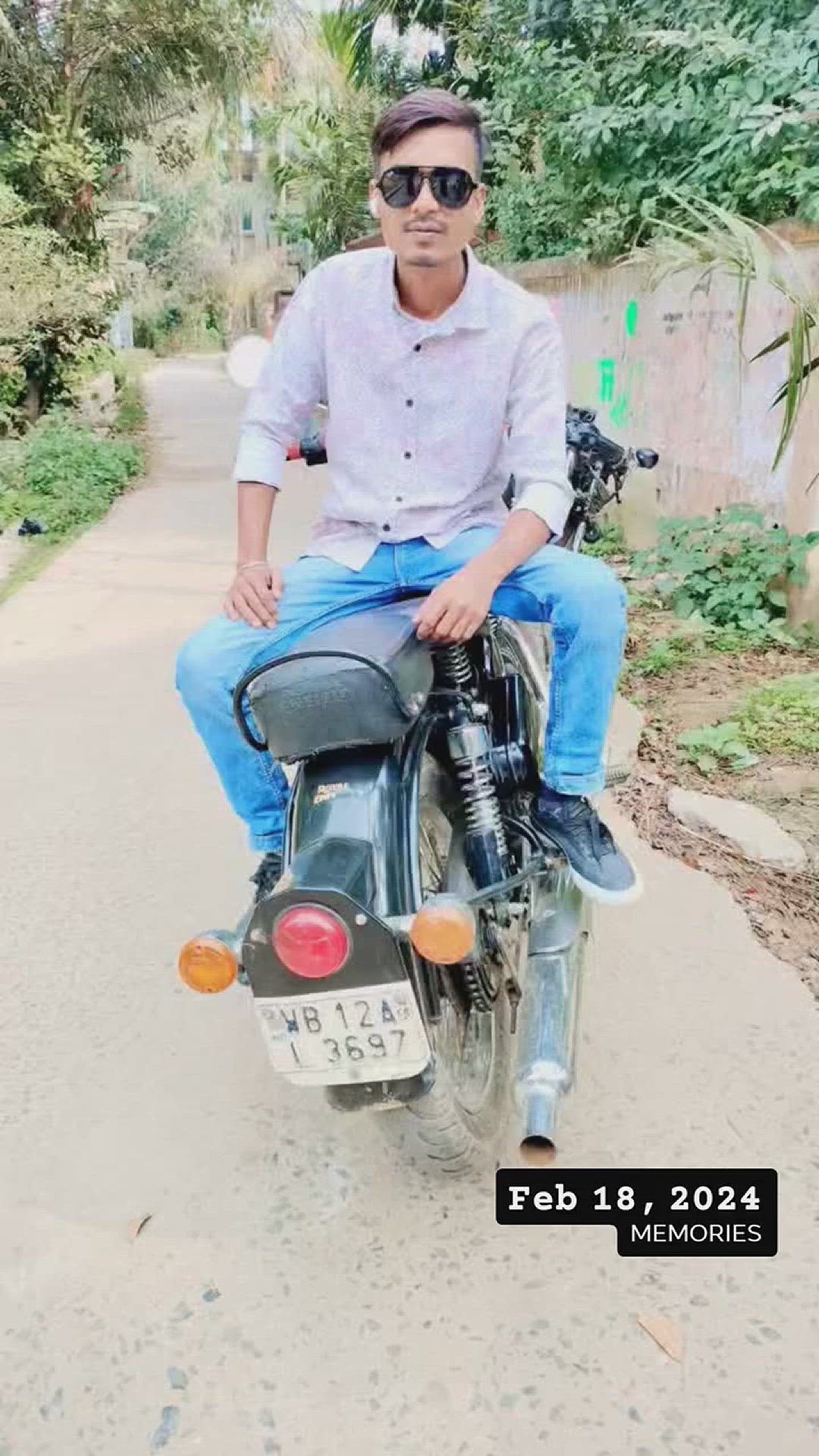 Video thumbnail for 1000090187