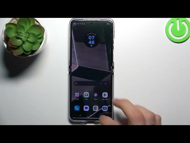 Video thumbnail for How to Make the MOTOROLA Razr 40 Ultra Phone Faster - Boosting the Device Performance