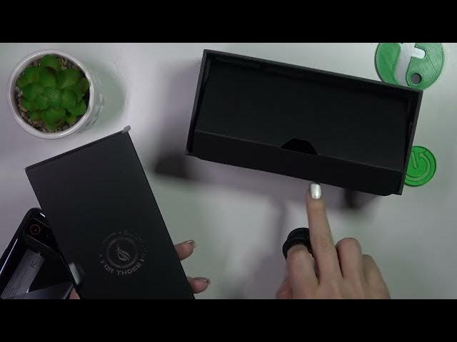 Video thumbnail for Does the ASUS ROG Phone 7 Device Come with a USB Cable? Let's Check!