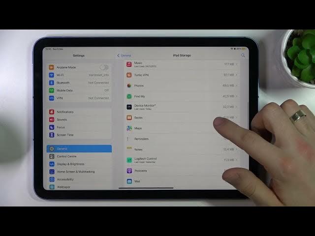 Video thumbnail for How to Make the iPad 10th Gen 2022 Device Faster
