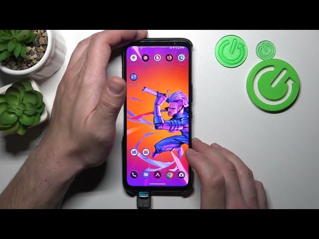 Video thumbnail for How To Connect Pendrive With Asus ROG Phone 6D