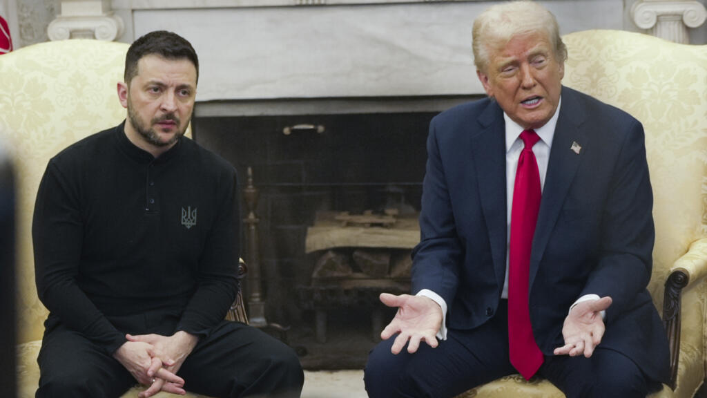Video thumbnail for Ukraine, US sign 'memorandum of intent' on critical minerals deal