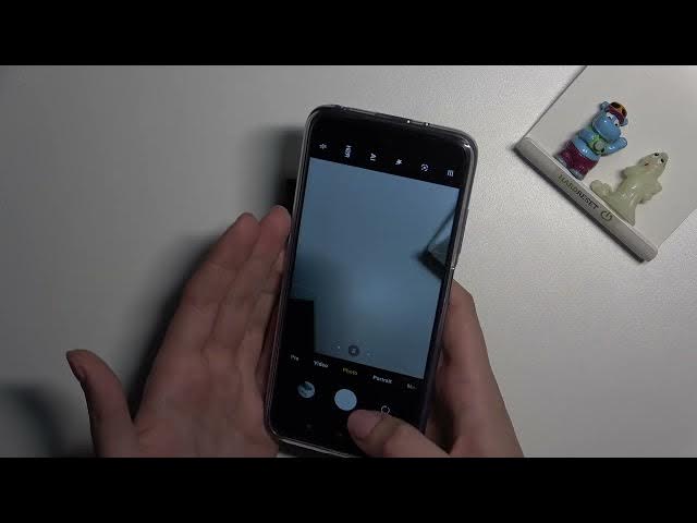 Video thumbnail for 🔍 XIAOMI REDMI 10 Camera Gridlines: On or Off? Your Ultimate Guide! 📐