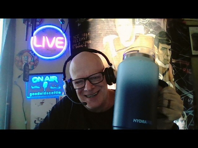 Video thumbnail for subscribe to "mr.. r's" channel right here on youtube.. now here is,, mr.. r.. (clapping begins now)