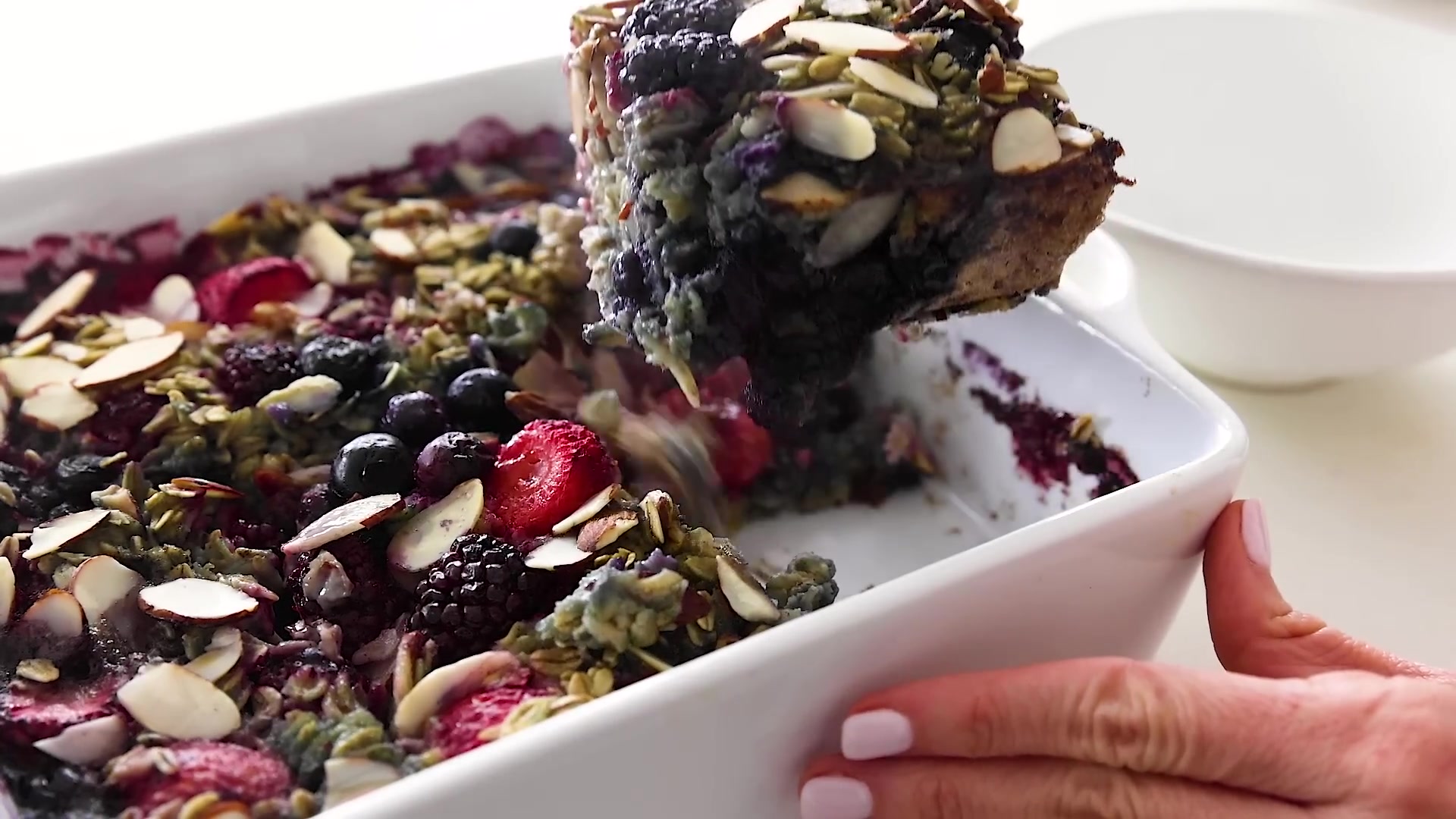 Video thumbnail for 16.EASY BAKED OATMEAL ¦ with mixed berries for a healthy breakfast! (1080p 24fps)