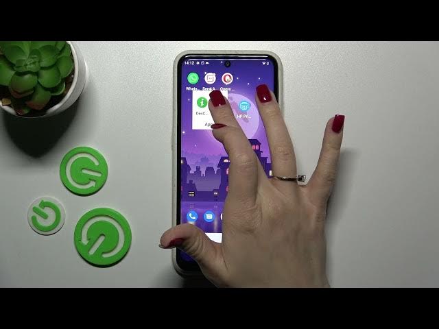 Video thumbnail for Nokia X10 - How To Make Home Screen Folders
