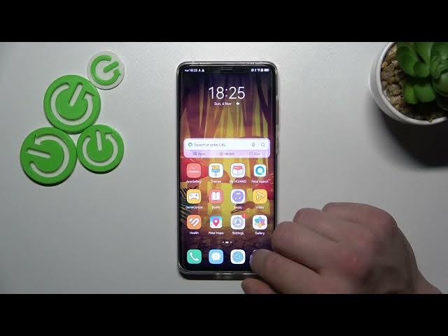 Video thumbnail for Does HUAWEI Mate 50 Pro Have Screen Mirroring? - Screen Sharing Feature
