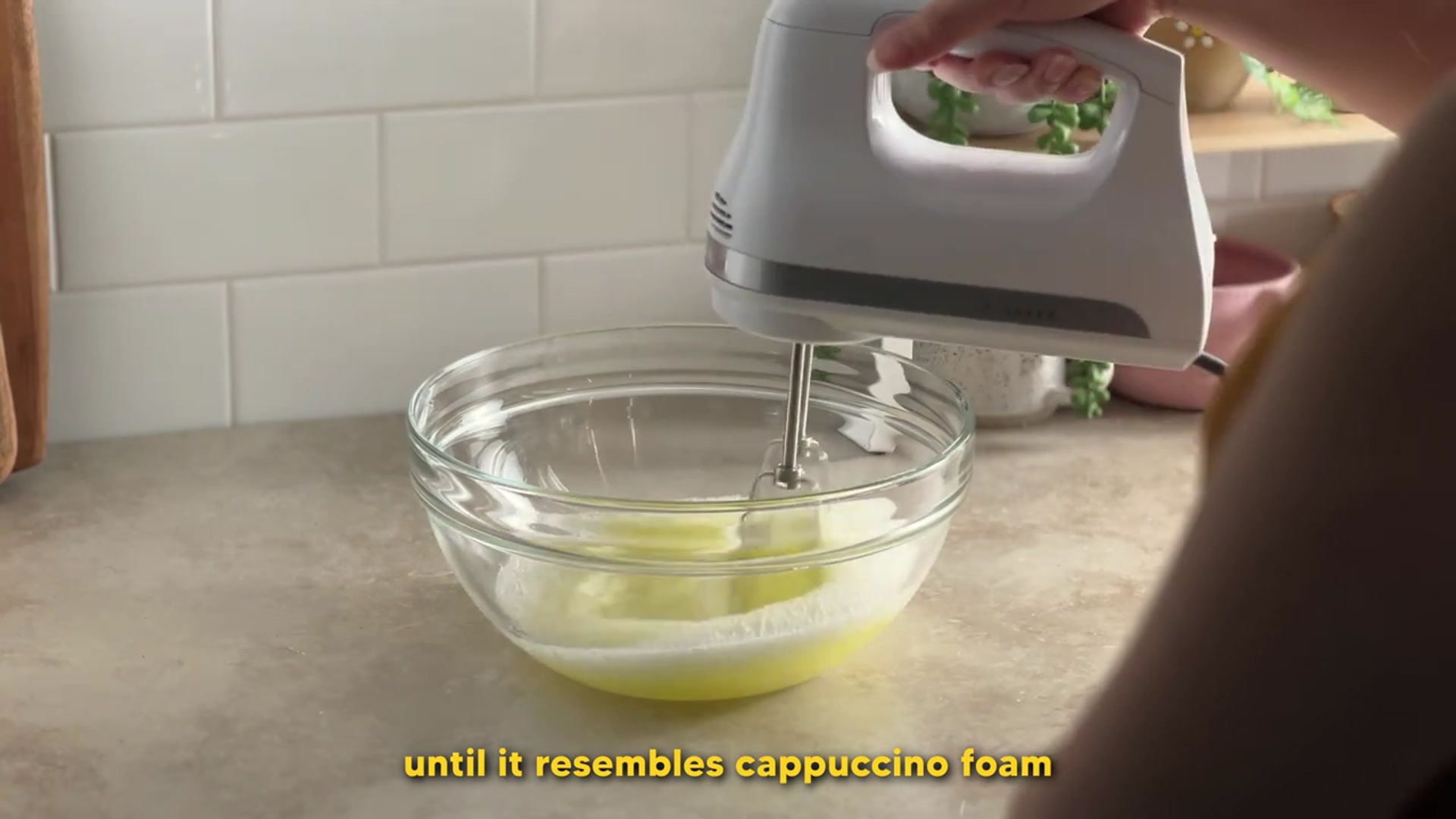 Video thumbnail for Peaches and Cream Cake π bake with me