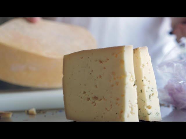 Video thumbnail for Un producteur à l'honneur : Florian - GAEC du Petit Breuil en Lorraine