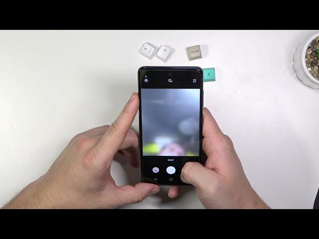 Video thumbnail for SAMSUNG Galaxy A52 All Camera Modes - Camera Review