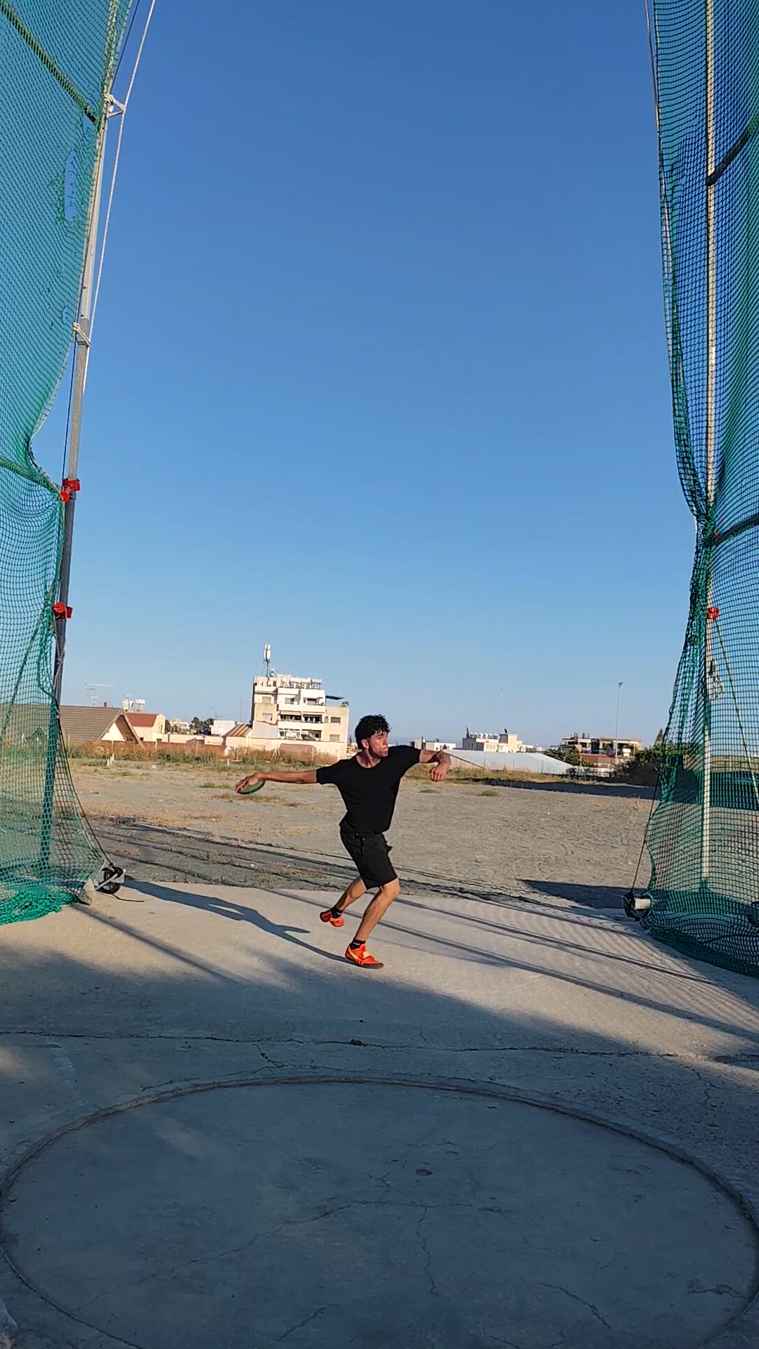 Video thumbnail for Training throw