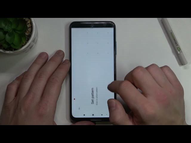 Video thumbnail for Xiaomi POCO M3 Pro - How To Hide Pattern Line