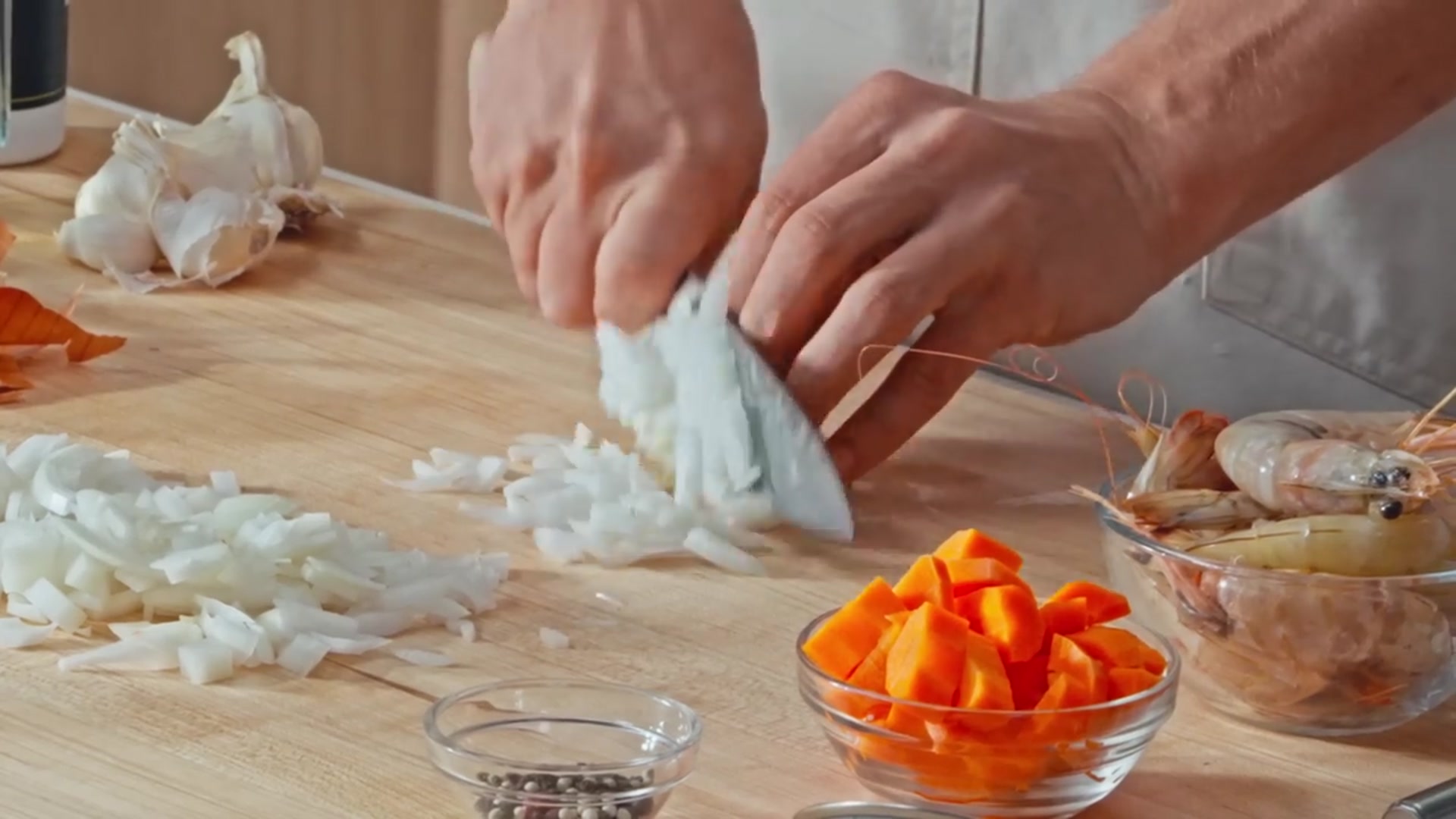 Video thumbnail for How To Make Authentic Spanish Paella(720P_HD)