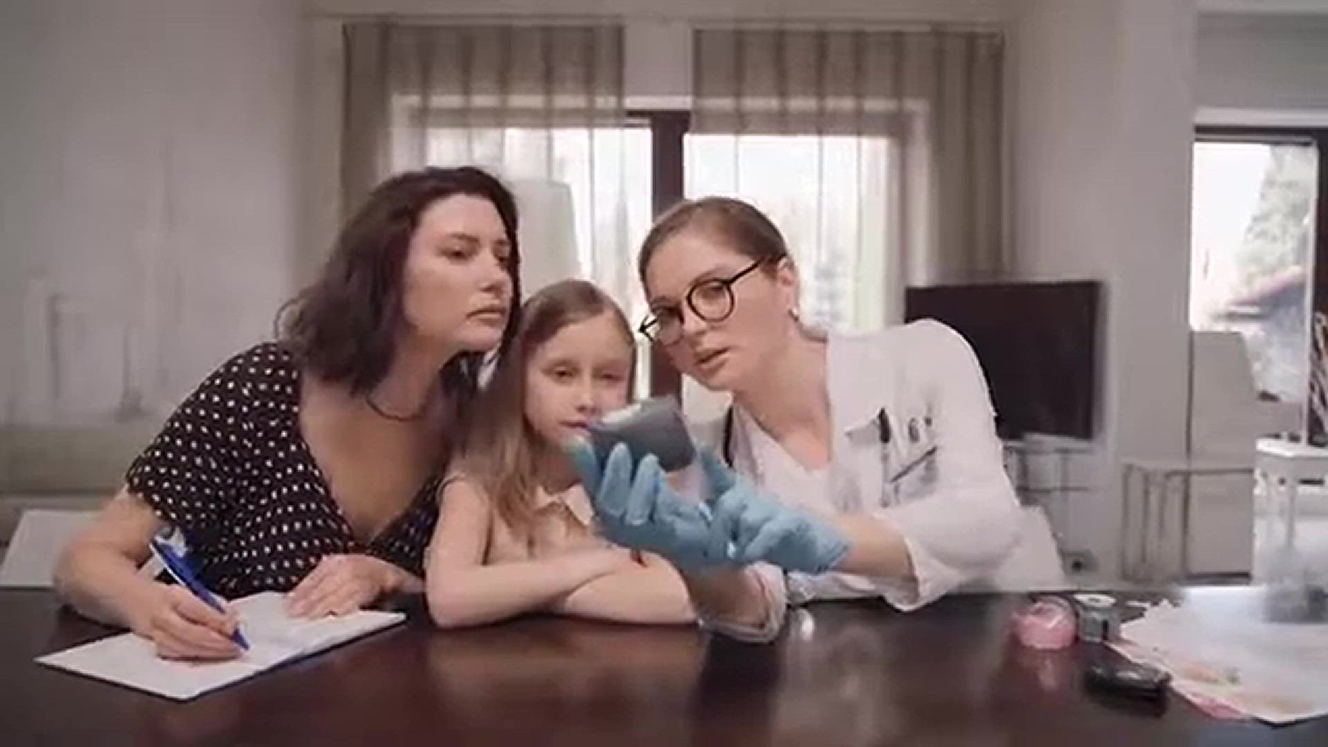 Video thumbnail for Doctor And Kid