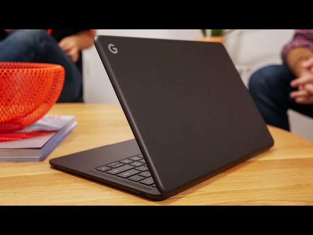 Video thumbnail for Pixelbook Go Hands-On and Initial Impressions