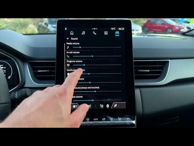 Video thumbnail for Renault Captur - How to Turn Beeps & Touch Sounds On or Off