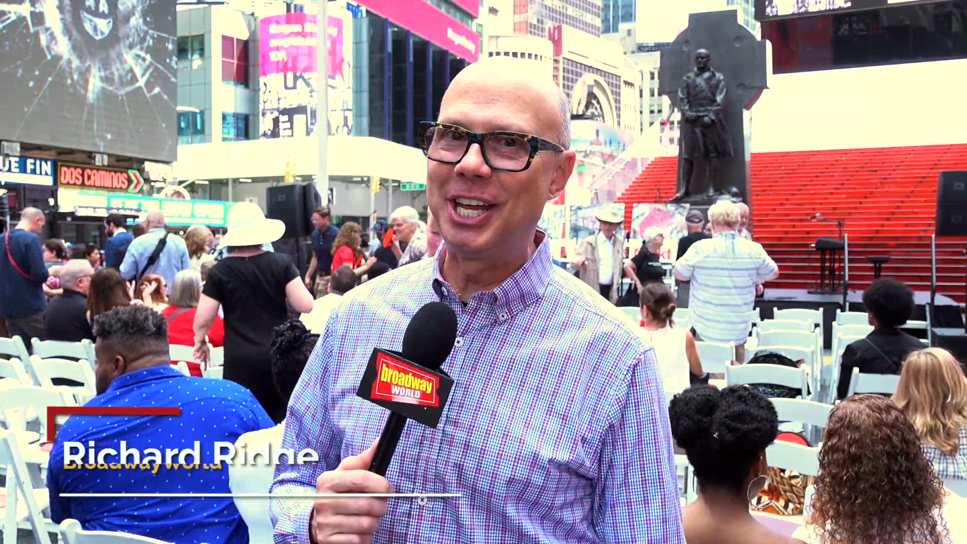 Video thumbnail for Video: Broadway Comes Out to Celebrate 50 Years of TKTS