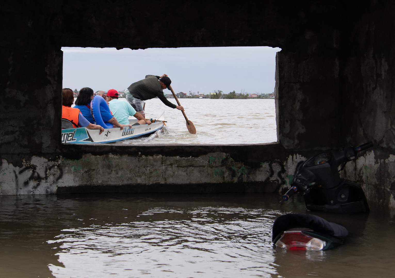 Video thumbnail for Philippines typhoon co-may: At least 30 killed in tropical storm flooding