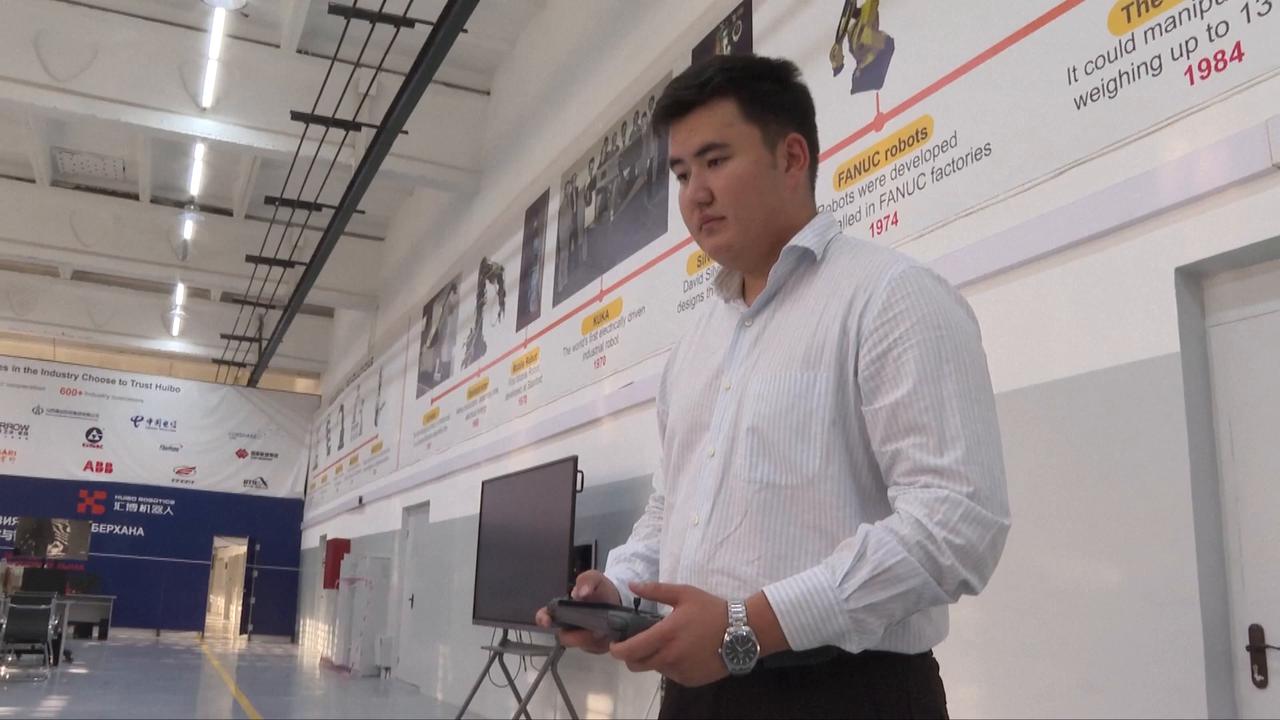 Video thumbnail for China: China, Kazakhstan work together to train new generation of tech talent.