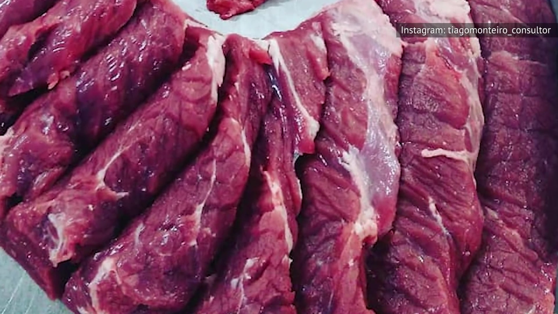 Video thumbnail for Why You Should Absolutely Never Buy Meat Online