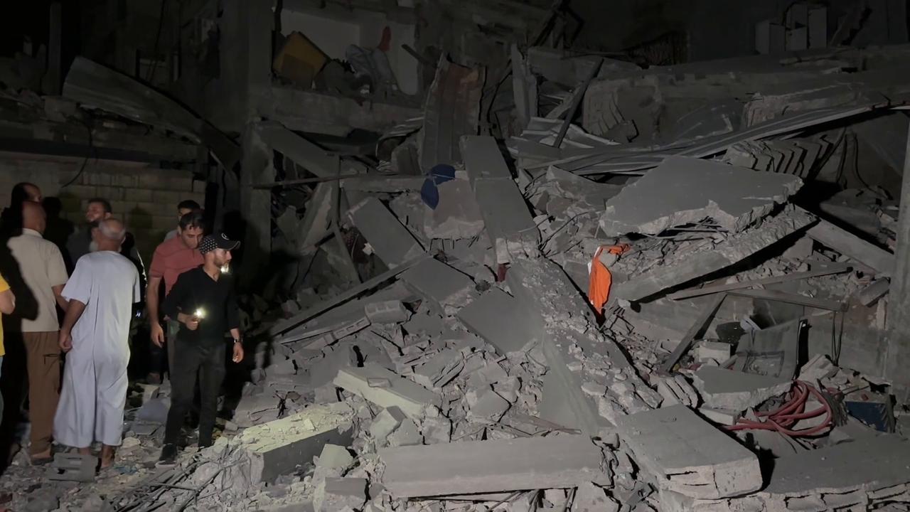 Video thumbnail for Israeli strike hits building in Bureij refugee camp in central Gaza.