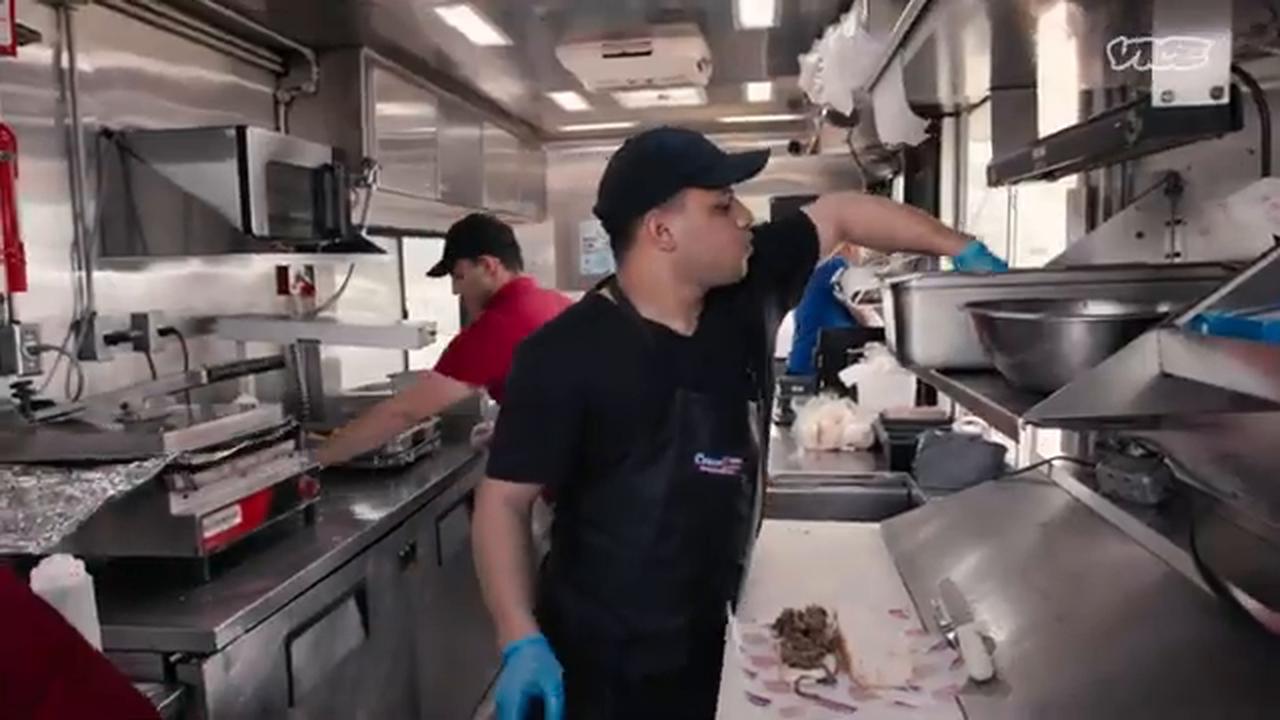 Video thumbnail for Turning Cuban Street Food into a Restaurant Empire