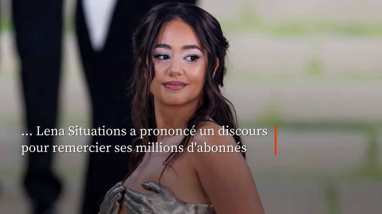 Video thumbnail for Lena Situations remercie avec émotion ses fans à Bercy.