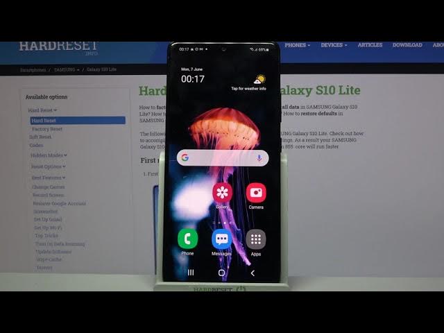 Video thumbnail for How to Enable Easy Mode on SAMSUNG Galaxy S10 Lite – Turn on Easy Mode
