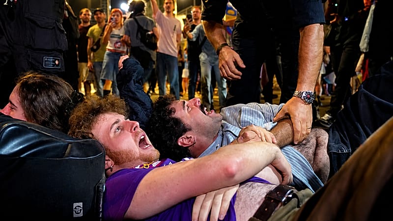 Video thumbnail for Israel: protesters demand Arab-Jewish unity government after election