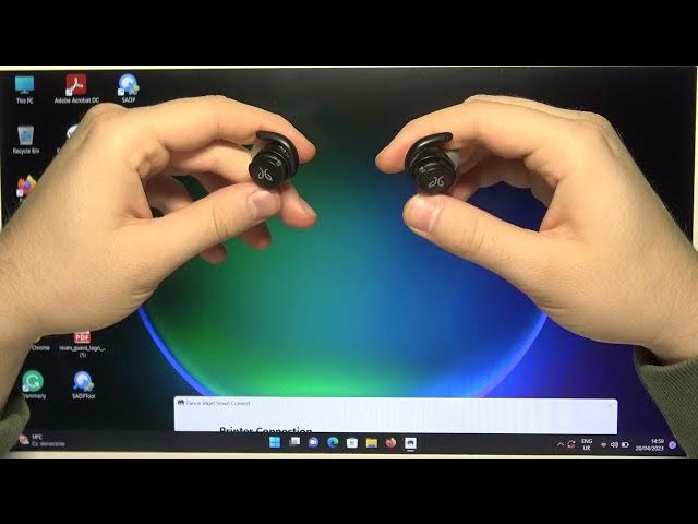 Video thumbnail for How to Pair Jaybird Run XT with Laptop - Windows PC Bluetooth Connection