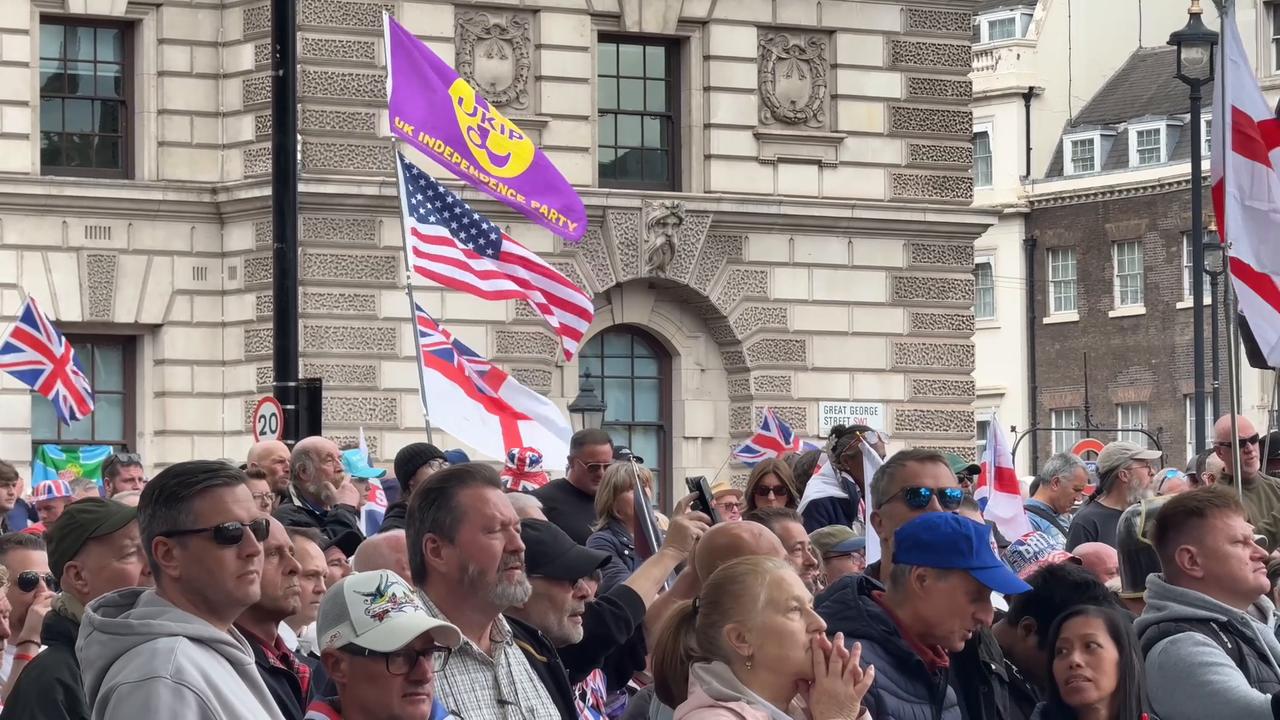 Video thumbnail for US: Demonstrators gather in London for far-right 'Unite the Kingdom' march (2).