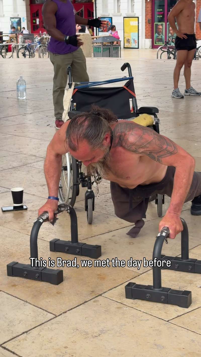 Video thumbnail for One Legged Athlete Joins Community Push Up Challenge