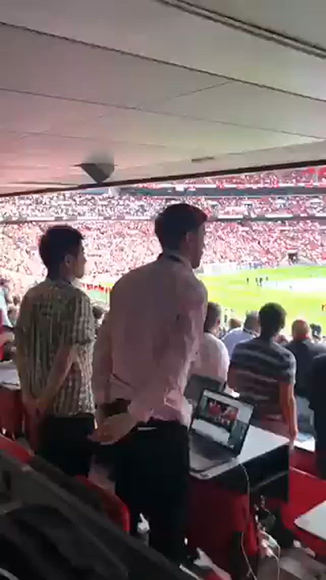 Video thumbnail for Liverpool fans BOO national anthem at Wembley