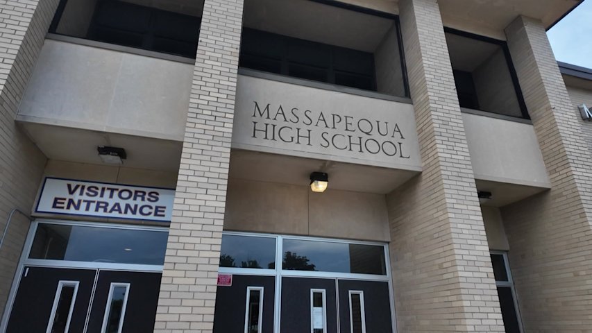 Video thumbnail for Man arrested after shooting reenactment musket outside Massapequa High School