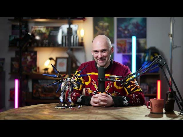 'Video thumbnail for Former Games Workshop Presenter Builds His First Gundam! - MG EX Strike Freedom'
